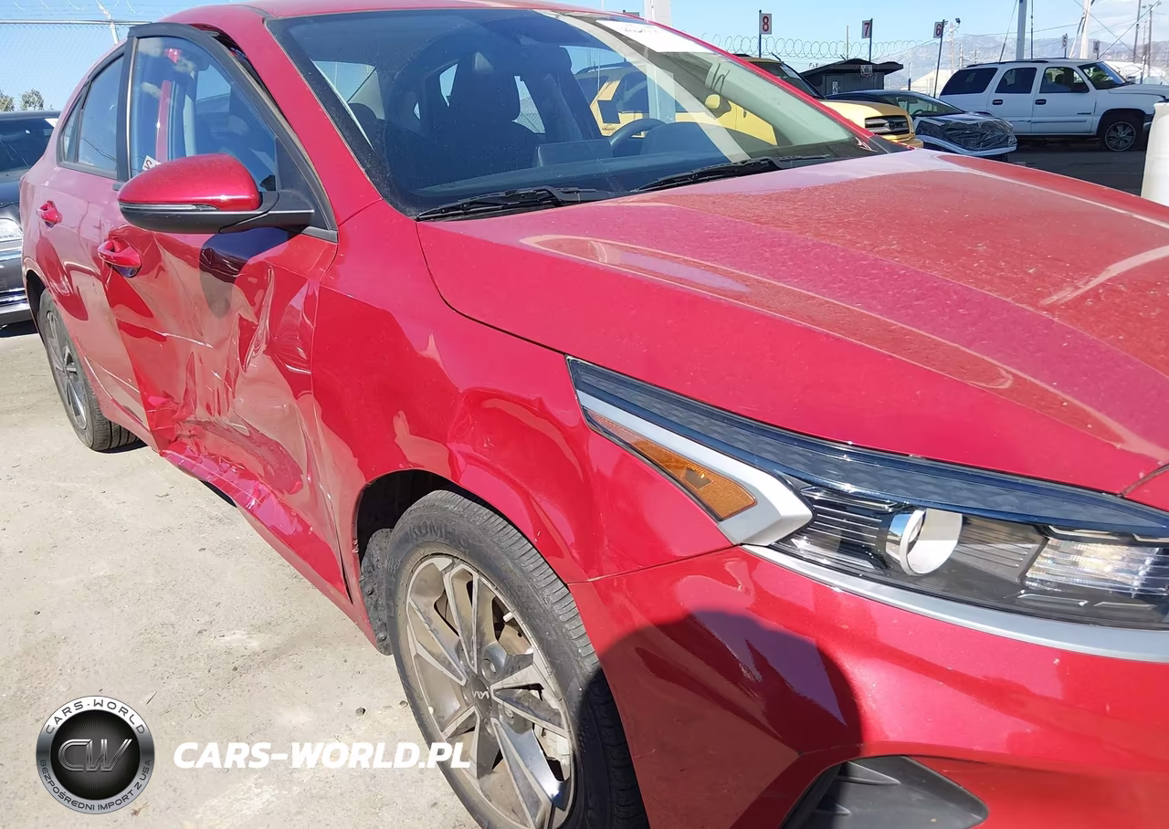 2023 Kia Forte Lxs VIN:3KPF24AD5PE683215 - 13