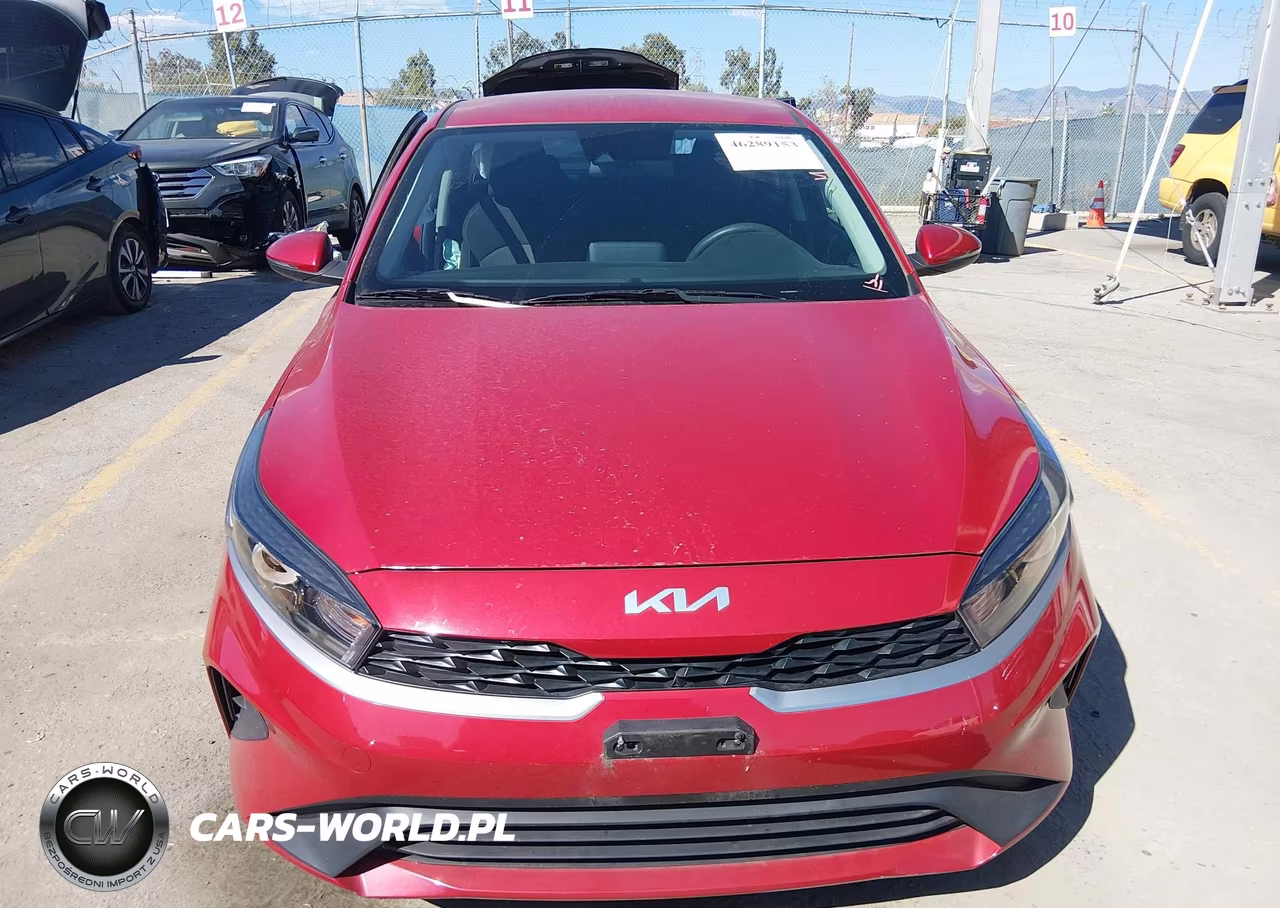 2023 Kia Forte Lxs VIN:3KPF24AD5PE683215 - 14