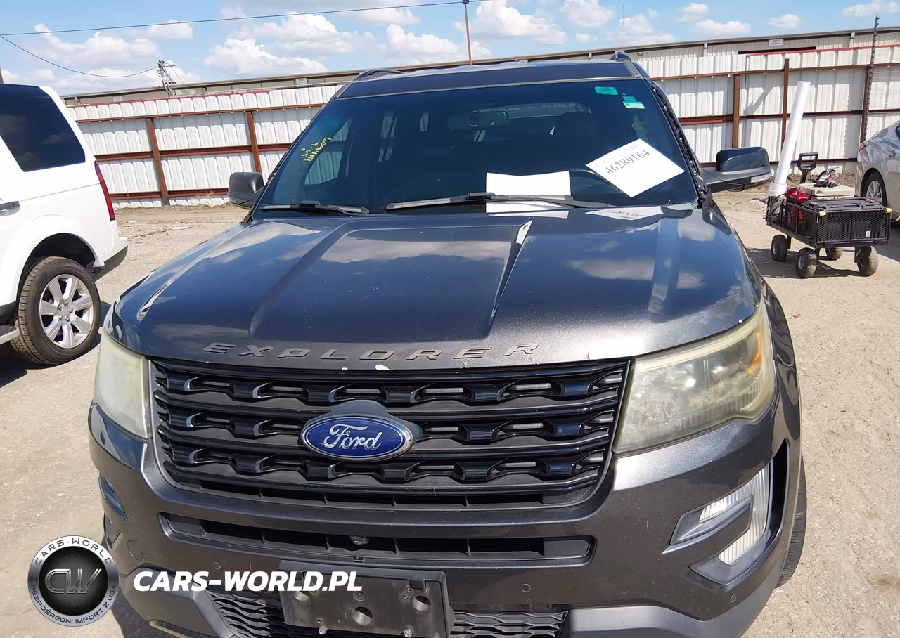 2016 Ford Explorer Sport VIN:1FM5K8GT2GGC69662 - 6