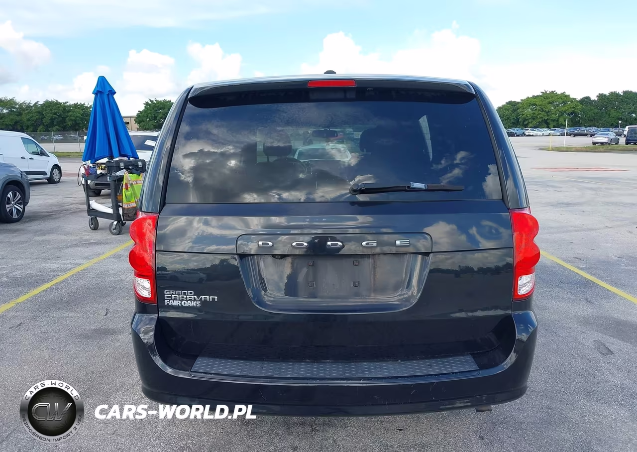 2017 Dodge Grand Caravan Sxt VIN:2C4RDGCG8HR639516 - 16