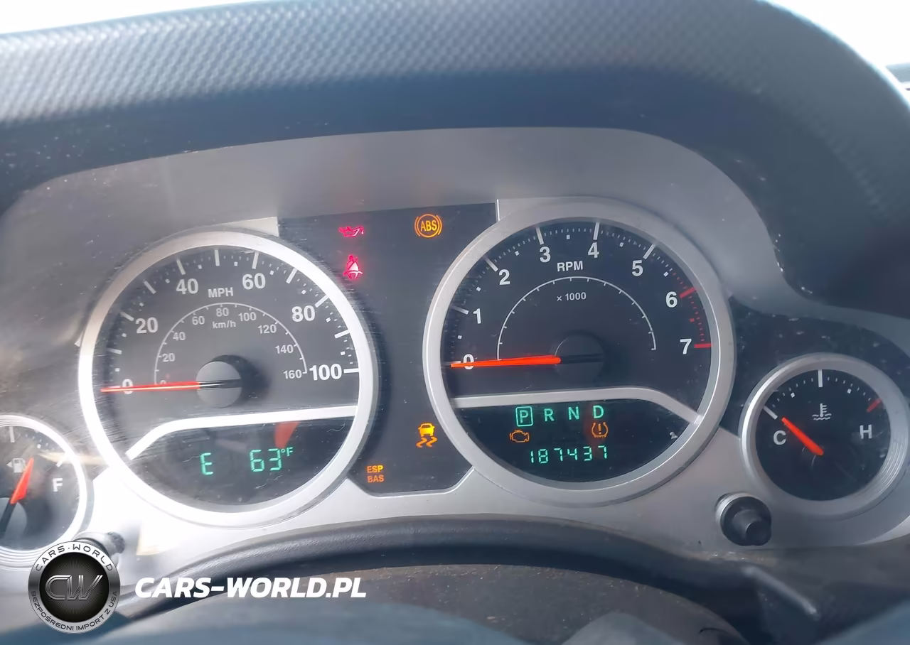 2010 Jeep Wrangler Sport VIN:1J4AA2D12AL160228 - 7