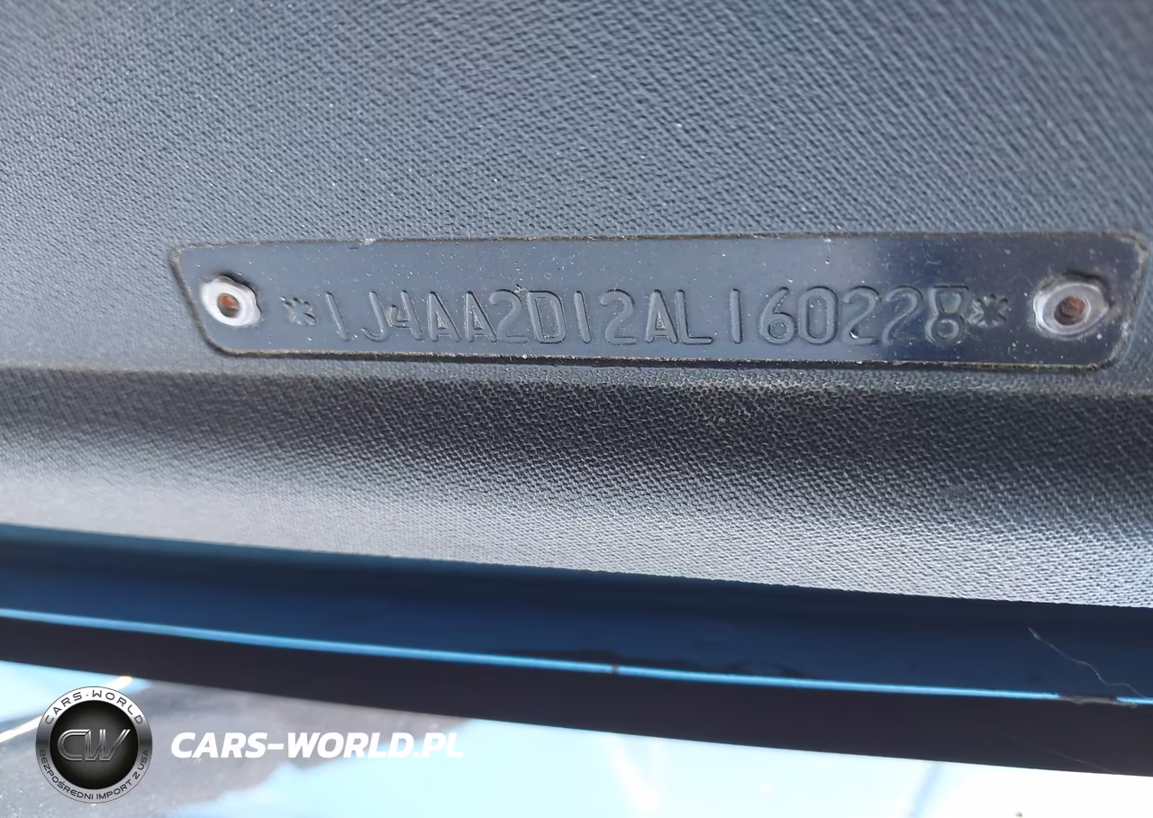 2010 Jeep Wrangler Sport VIN:1J4AA2D12AL160228 - 9