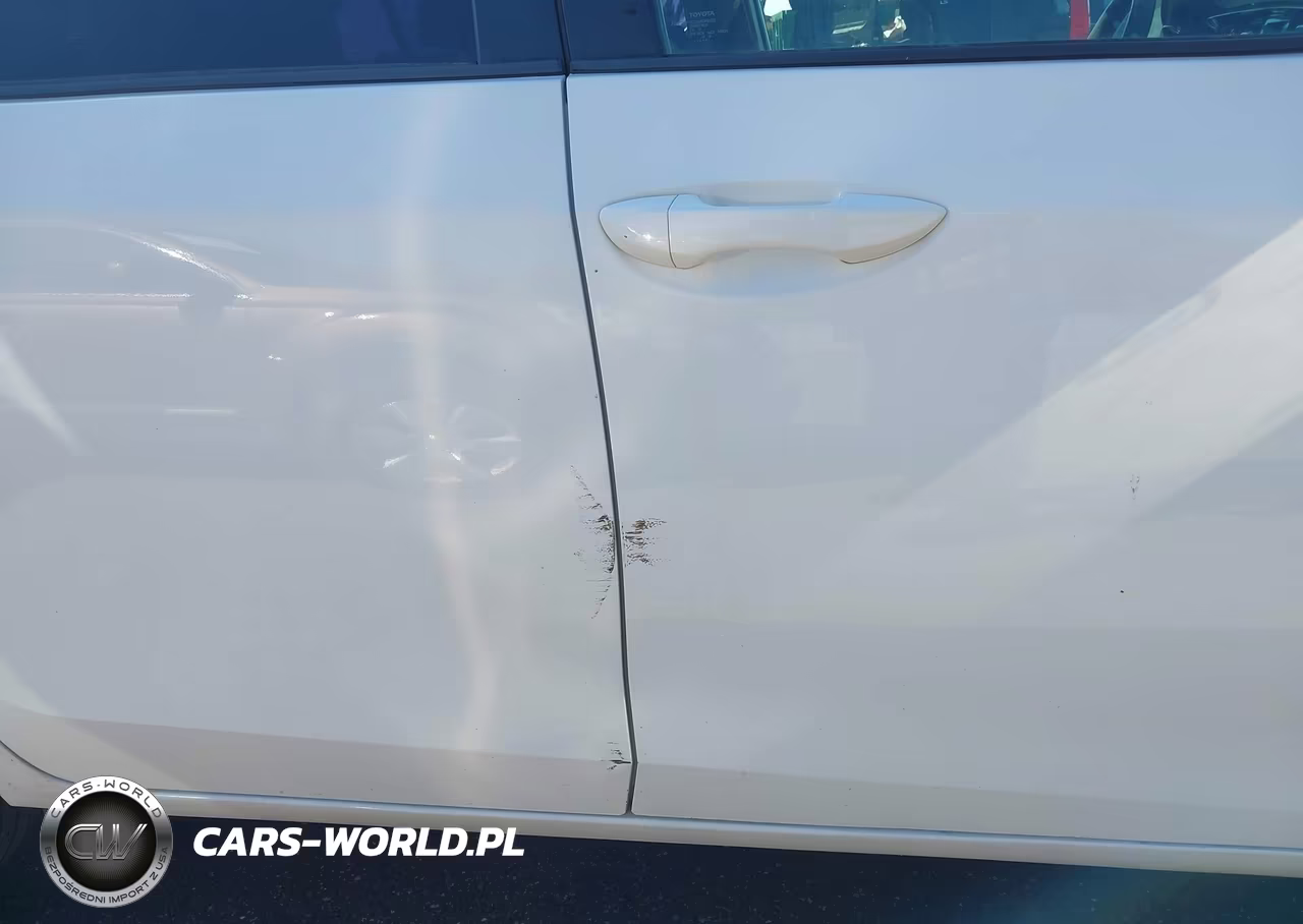 2015 Toyota Corolla S Plus VIN:5YFBURHE0FP268210 - 6