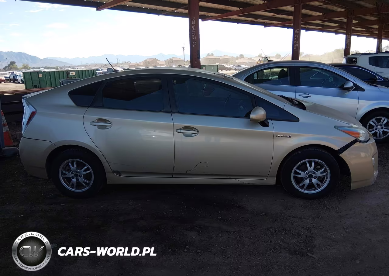 2011 Toyota Prius Two VIN:JTDKN3DU2B1379458 - 12
