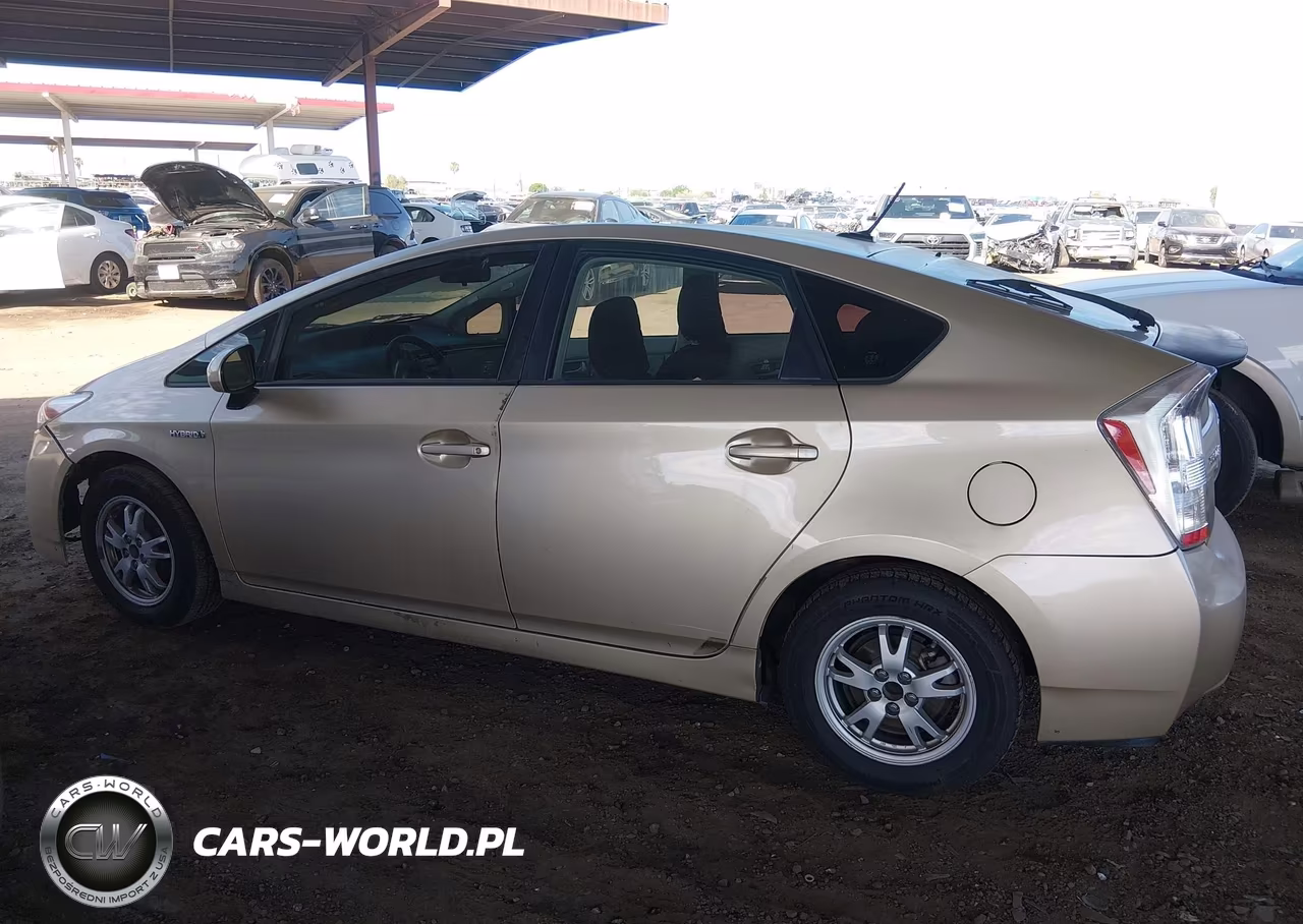 2011 Toyota Prius Two VIN:JTDKN3DU2B1379458 - 13
