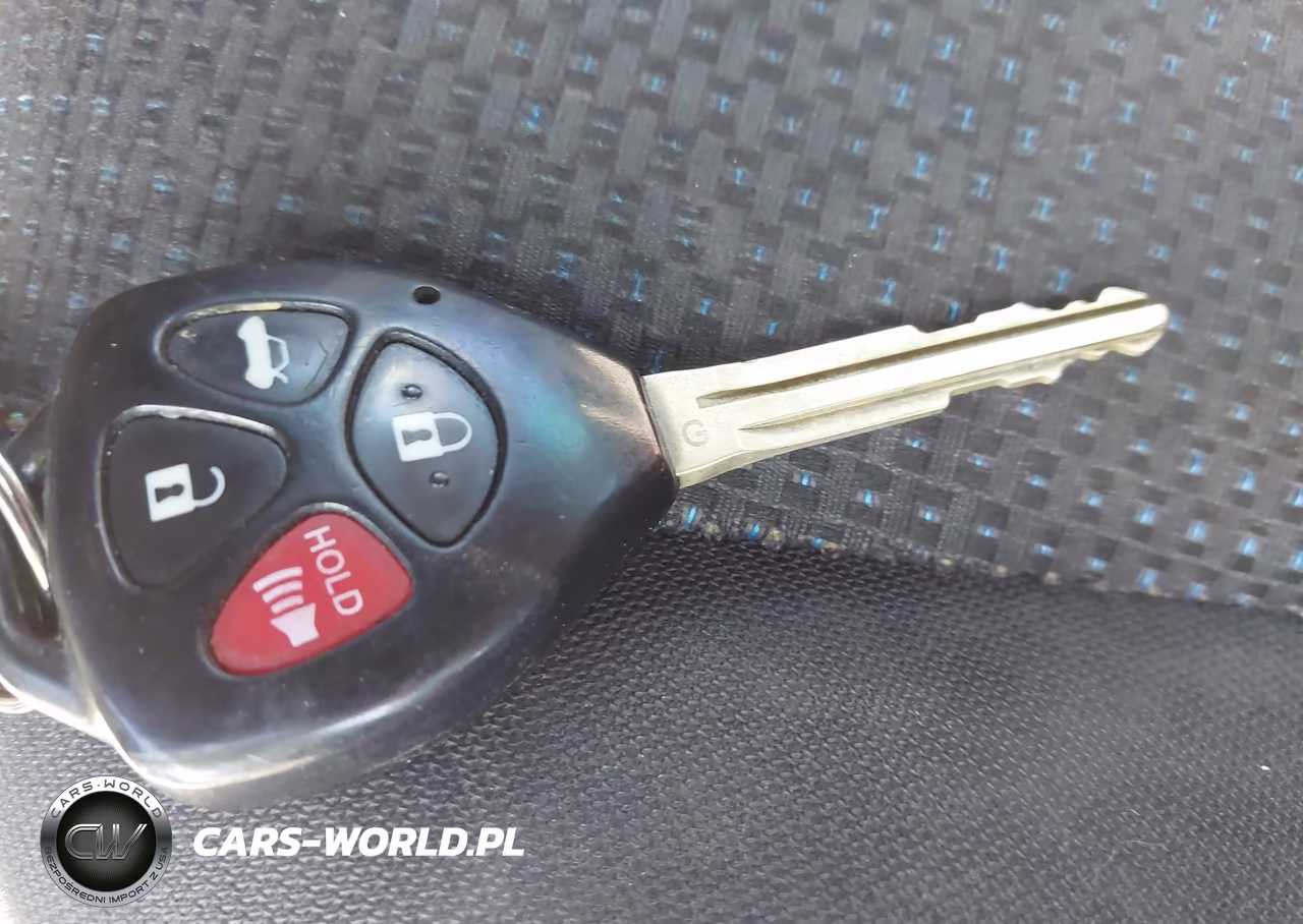 2010 Toyota Corolla S VIN:2T1BU4EE5AC445219 - 11