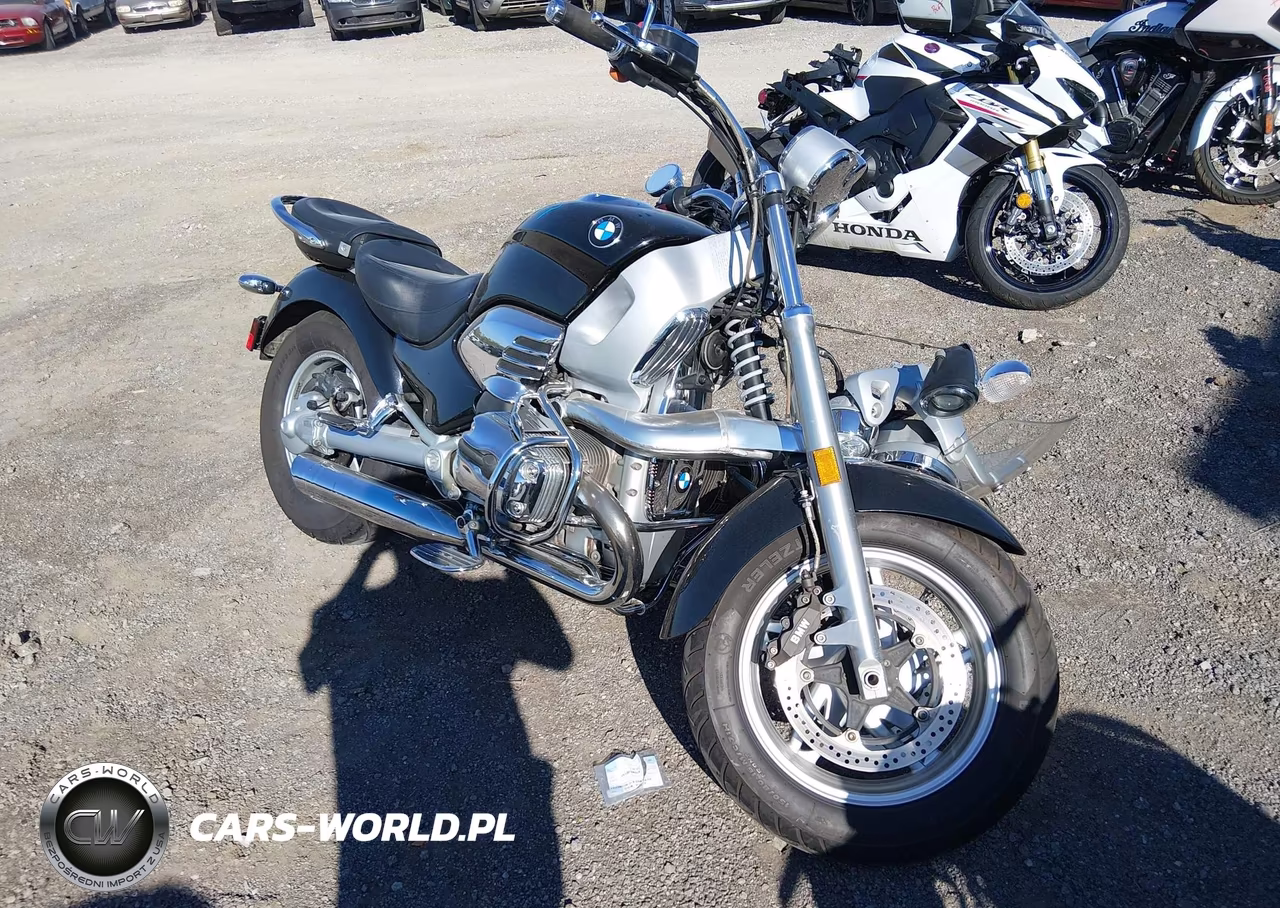 2004 BMW R1200 C Montauk