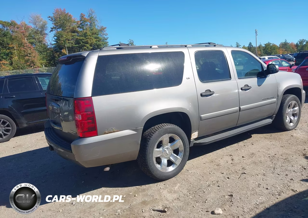 2007 Chevrolet Suburban 1500 Ls VIN:1GNFK16307J304887 - 4