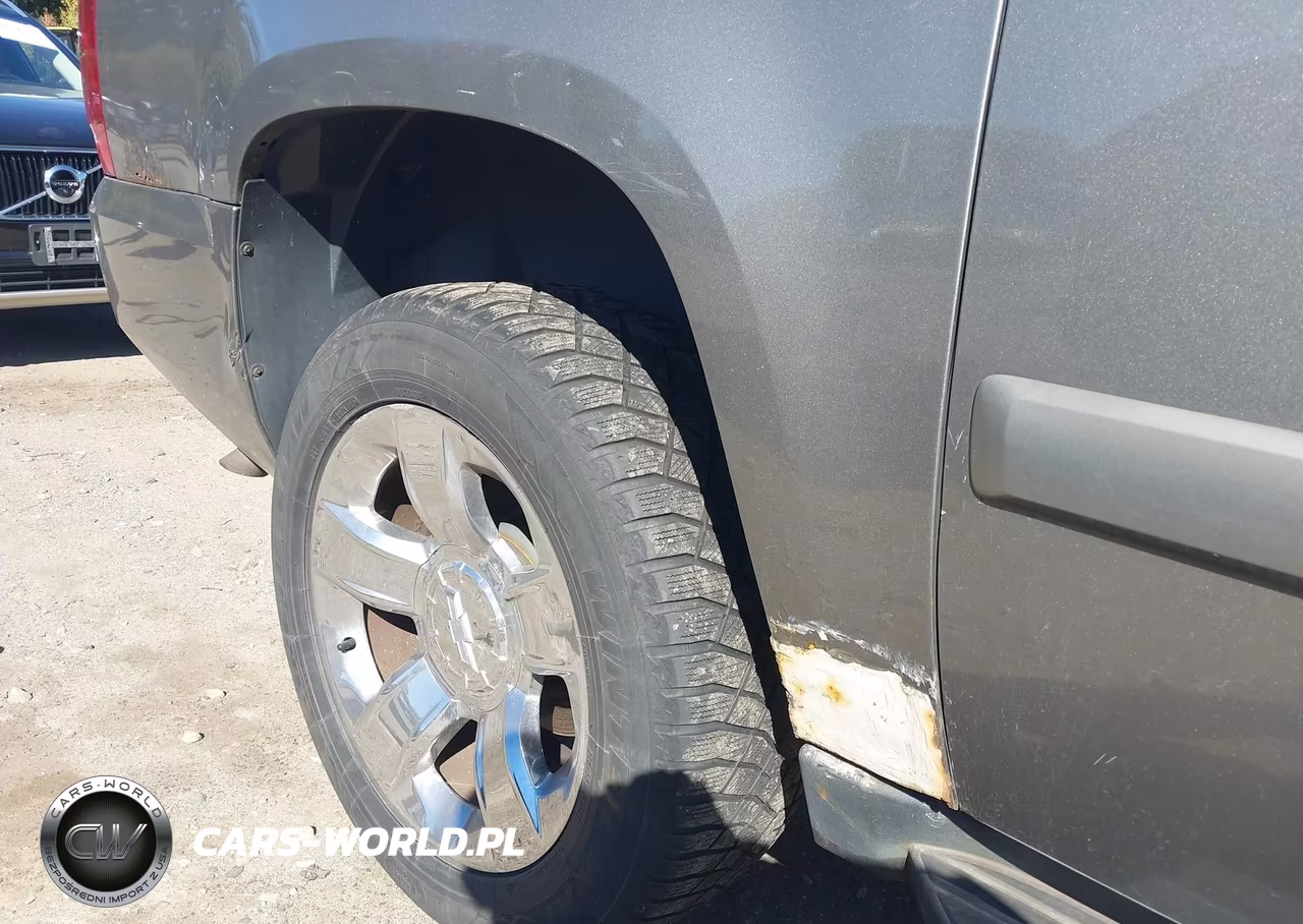 2007 Chevrolet Suburban 1500 Ls VIN:1GNFK16307J304887 - 6