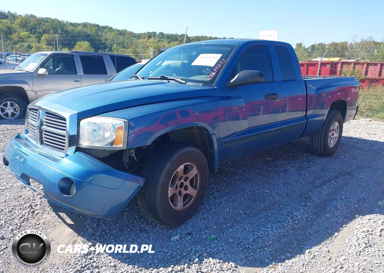 2005 Dodge Dakota Slt VIN:1D7HW42N75S245039 - 2