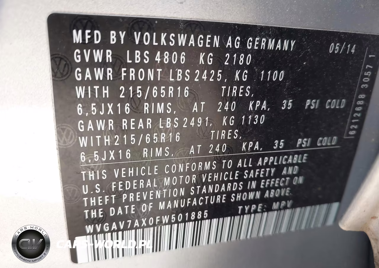 2015 Volkswagen Tiguan S VIN:WVGAV7AX0FW501885 - 9