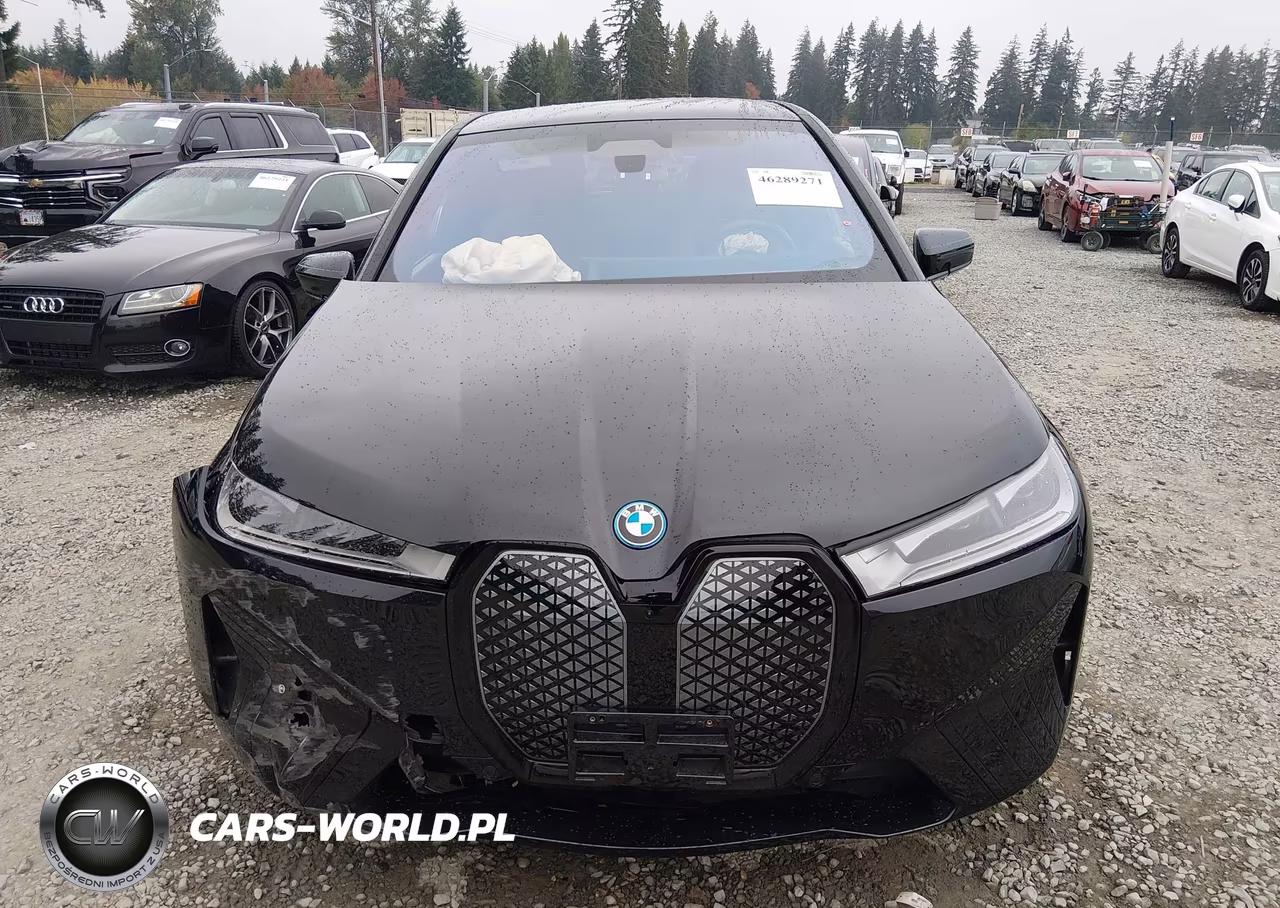 2025 BMW Ix xDrive50 VIN:WB523CF0XSCT60737 - 12