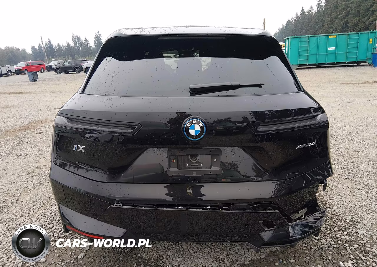 2025 BMW Ix xDrive50 VIN:WB523CF0XSCT60737 - 16