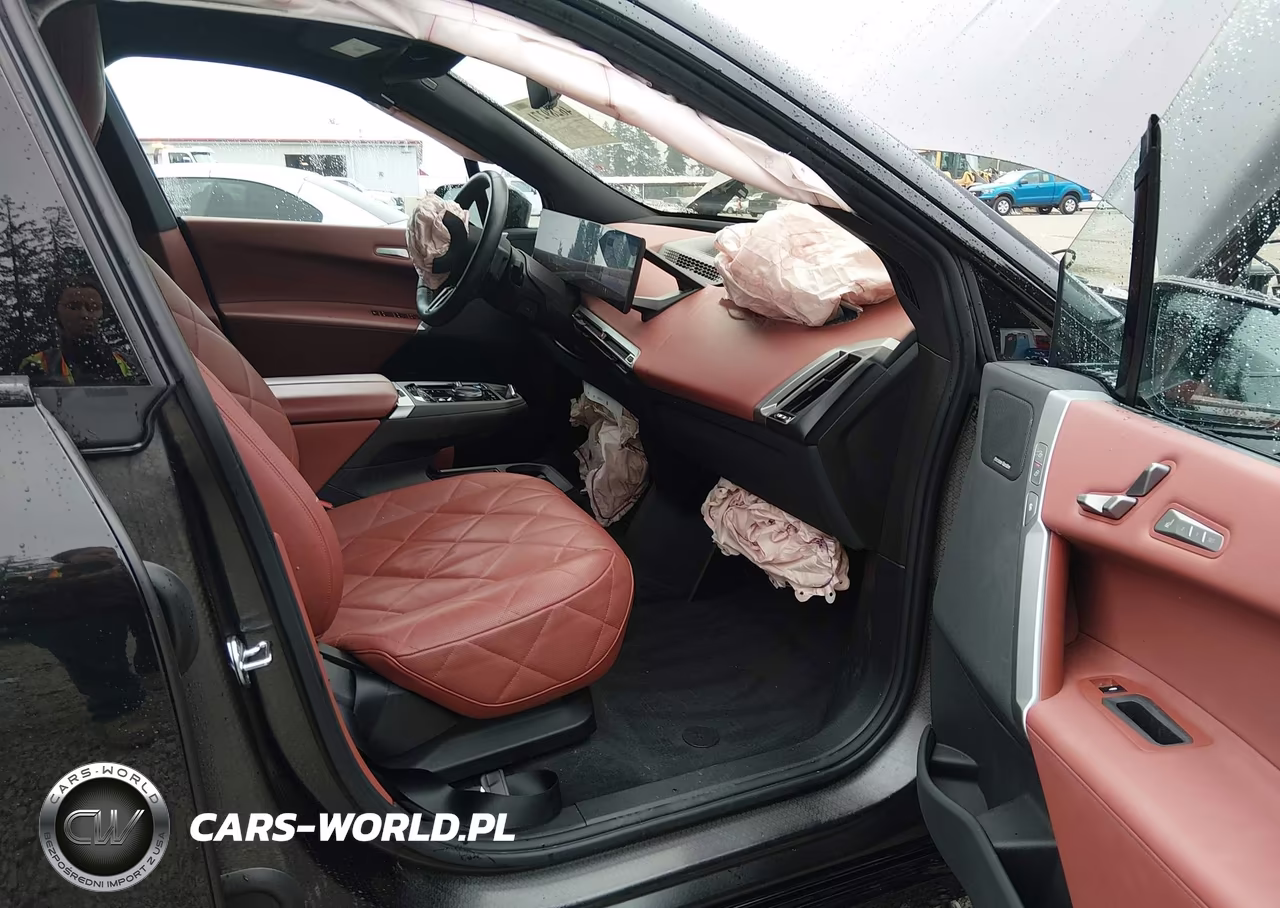 2025 BMW Ix xDrive50 VIN:WB523CF0XSCT60737 - 21
