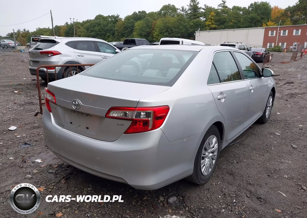 2012 Toyota Camry Le VIN:4T1BF1FKXCU173314 - 4