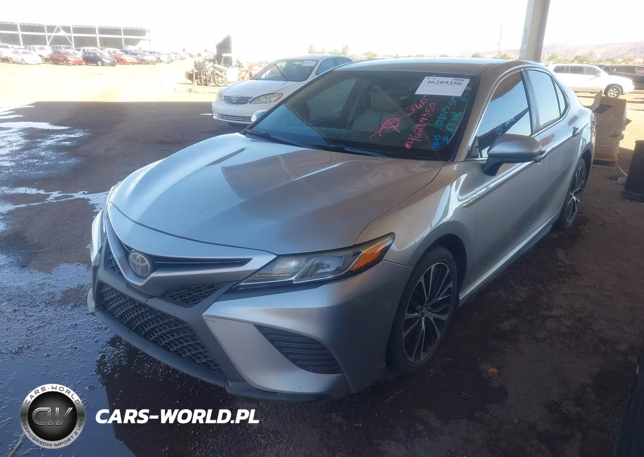 2018 Toyota Camry Se VIN:4T1B11HK7JU028143 - 2