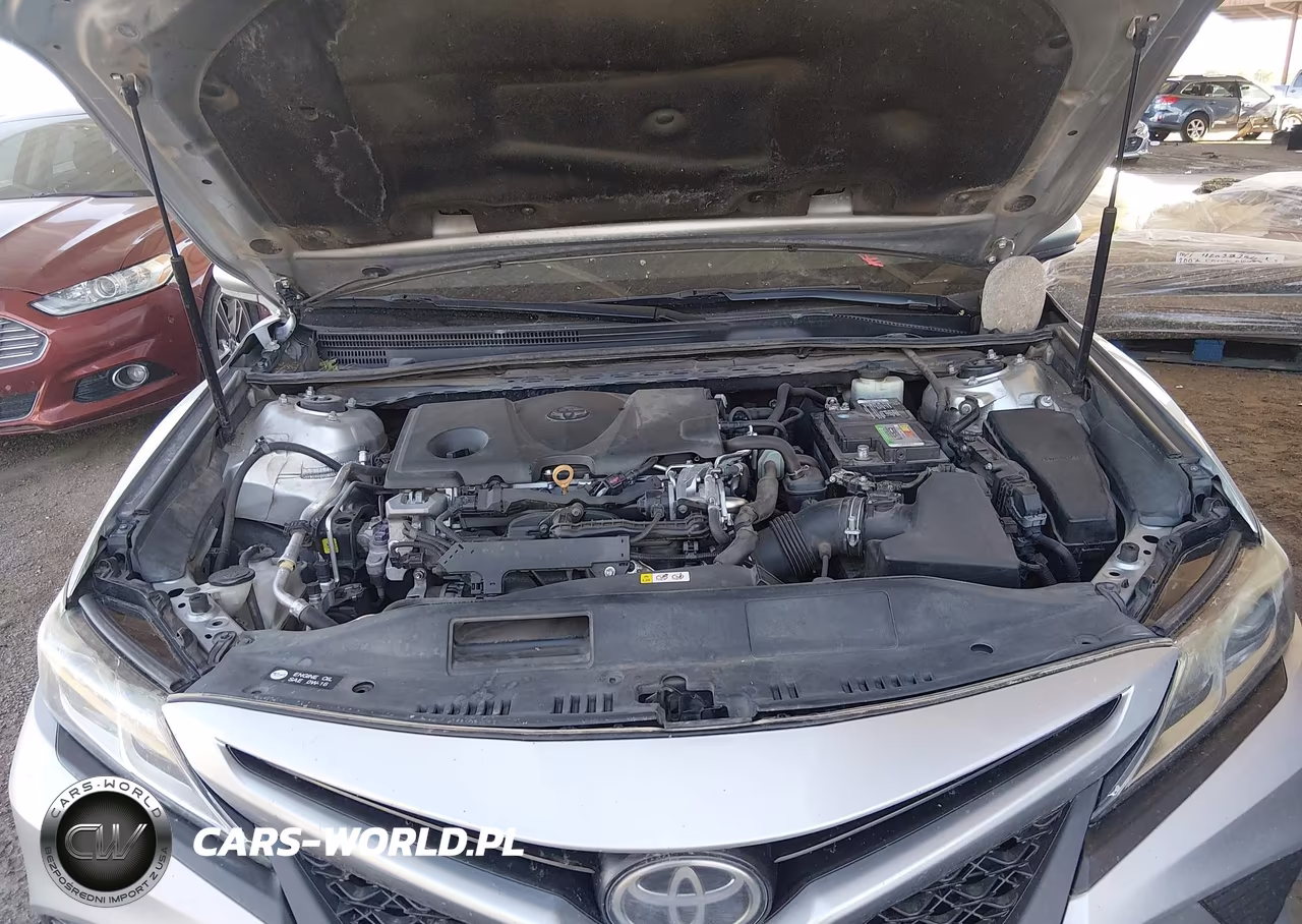 2018 Toyota Camry Se VIN:4T1B11HK7JU028143 - 9