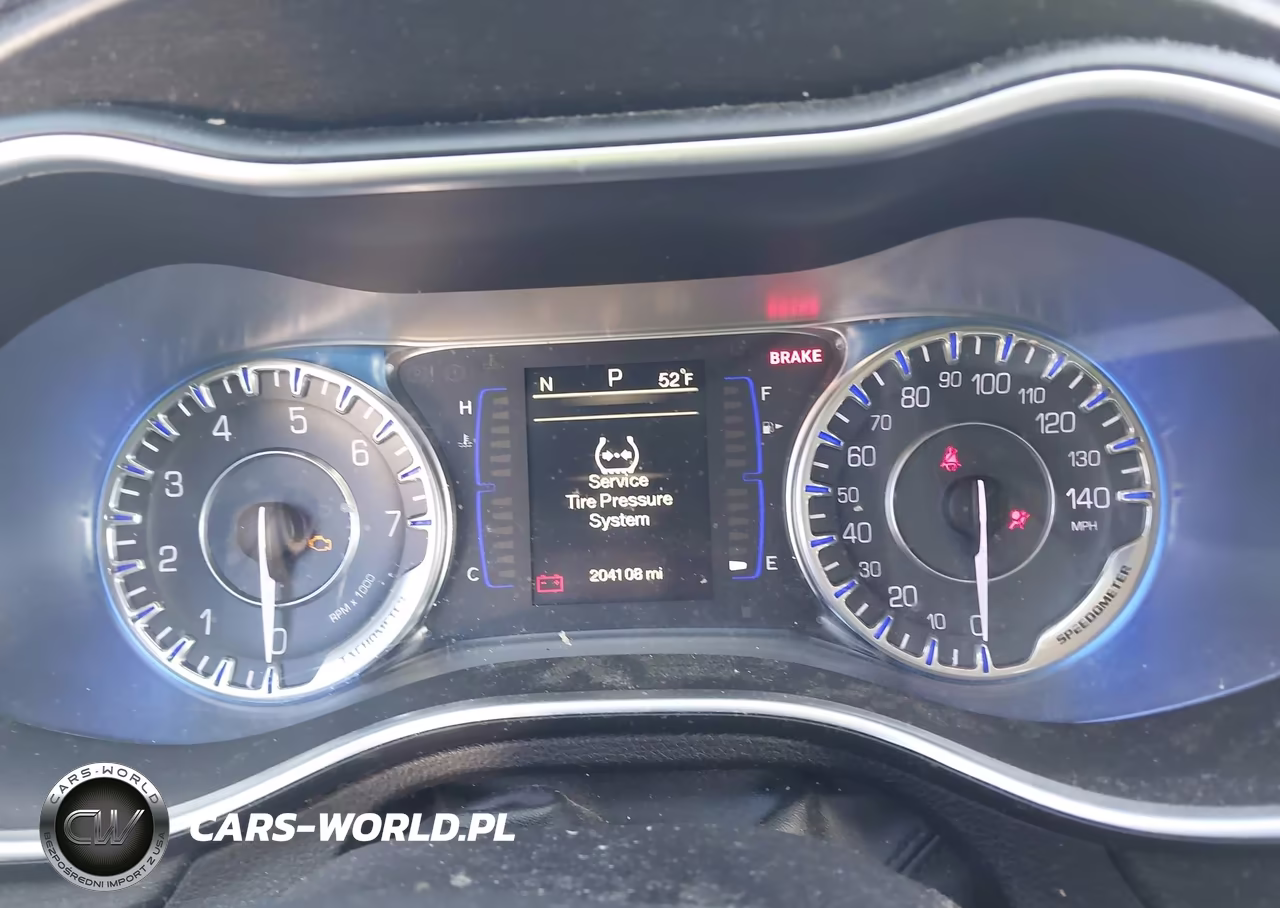 2015 Chrysler 200 Limited VIN:1C3CCCAB8FN528410 - 7