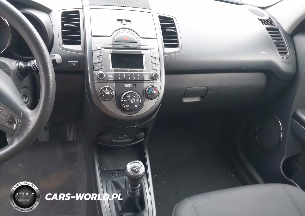 2010 Kia Soul + VIN:KNDJT2A22A7102044 - 16