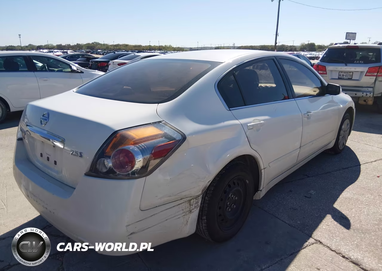 2012 Nissan Altima 2.5 S VIN:1N4AL2AP4CC214856 - 4