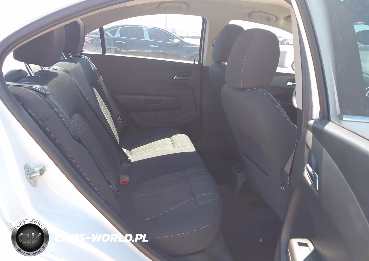2018 Chevrolet Sonic Lt Auto VIN:1G1JD5SH9J4104269 - 8