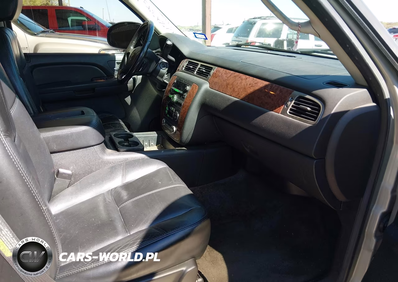 2007 Chevrolet Suburban 1500 Lt VIN:1GNFC16017J162908 - 5