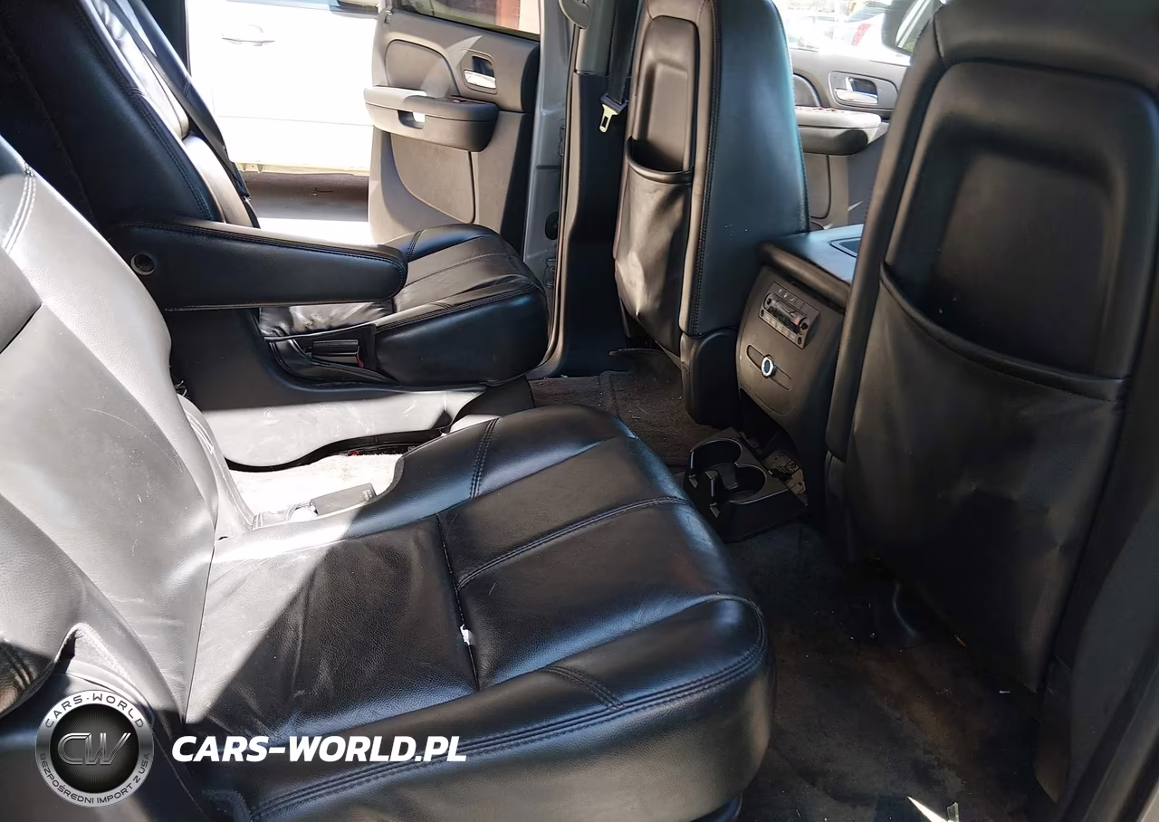 2007 Chevrolet Suburban 1500 Lt VIN:1GNFC16017J162908 - 8