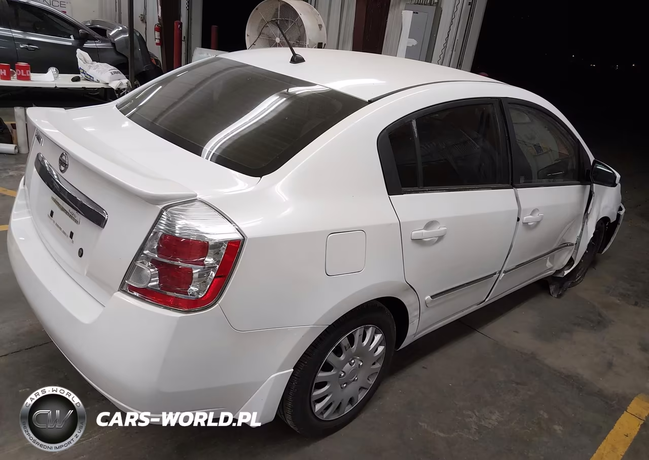 2011 Nissan Sentra 2.0S VIN:3N1AB6AP6BL712731 - 4