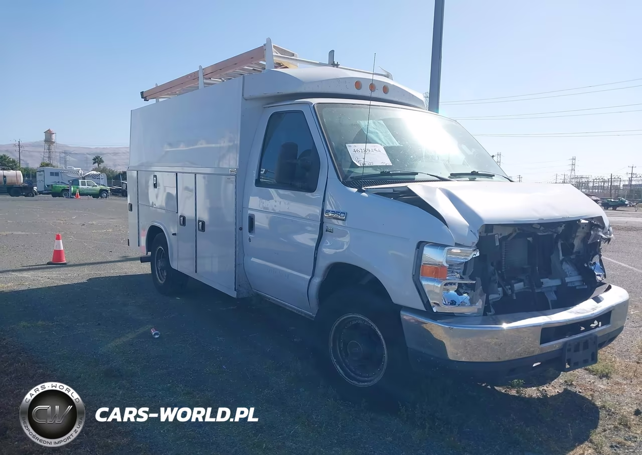 2019 Ford E-350 Cutaway VIN:1FDWE3F61KDC33644 - 1