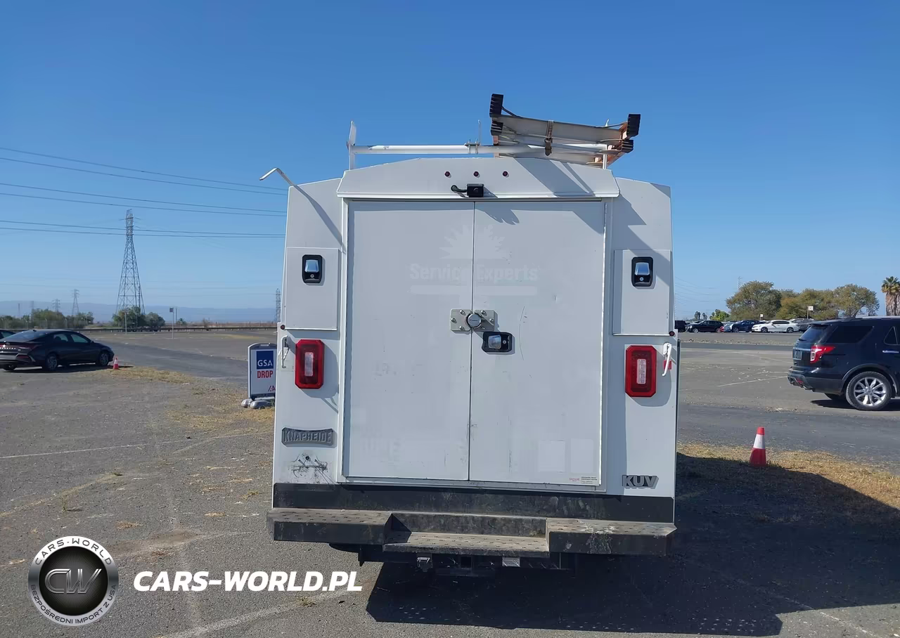 2019 Ford E-350 Cutaway VIN:1FDWE3F61KDC33644 - 17
