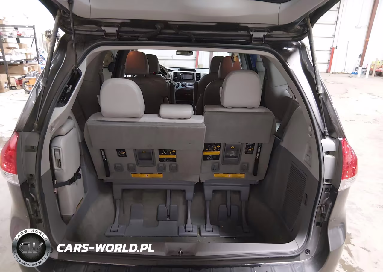 2013 Toyota Sienna Xle V6 8 Passenger VIN:5TDYK3DCXDS334073 - 17