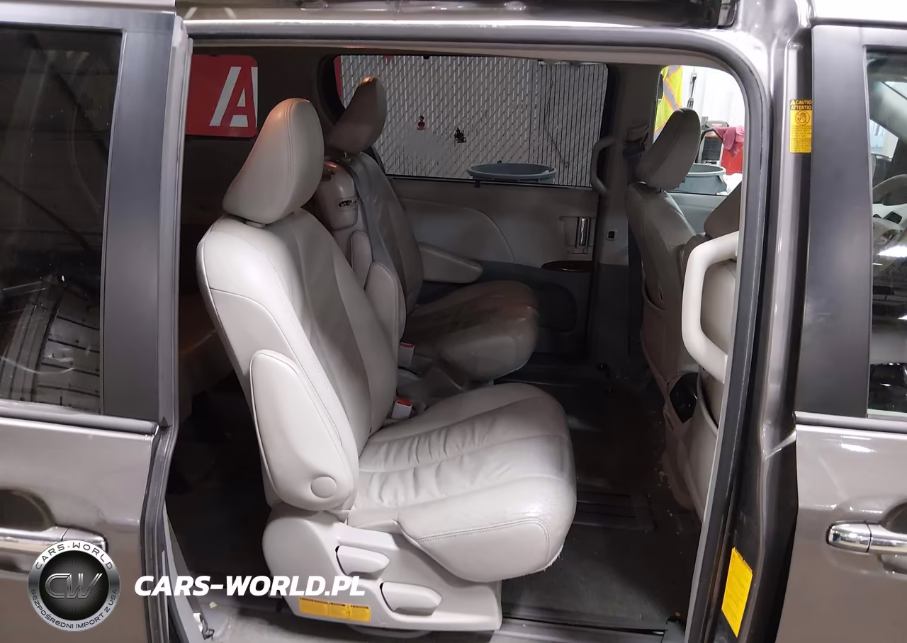 2013 Toyota Sienna Xle V6 8 Passenger VIN:5TDYK3DCXDS334073 - 8
