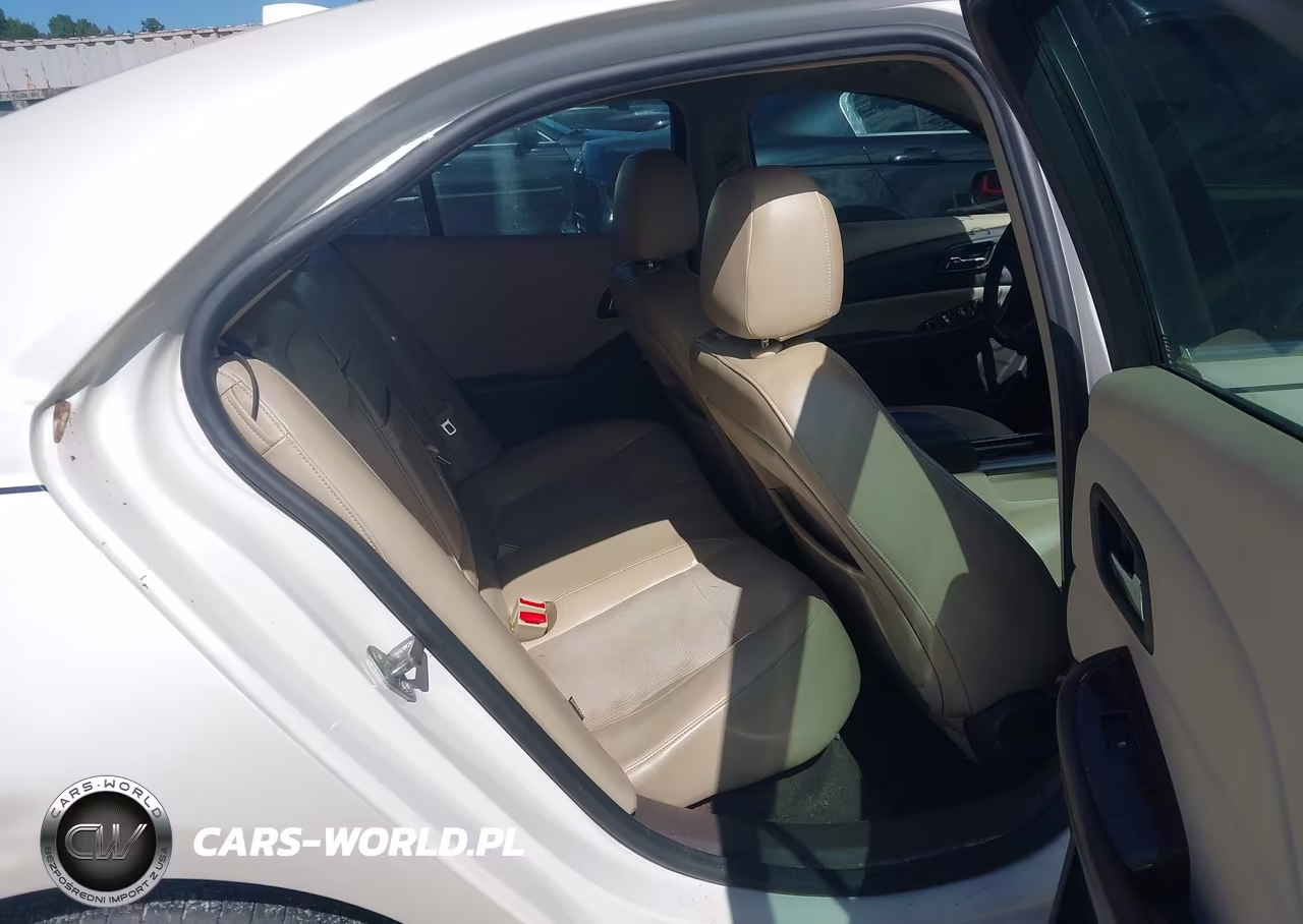 2013 Chevrolet Malibu Eco VIN:1G11D5SR3DF176943 - 8
