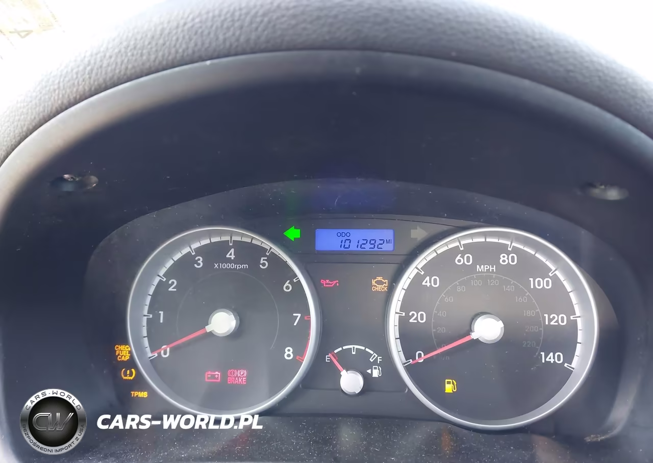 2011 Hyundai Accent VIN:KMHCM3AC5BU192339 - 7