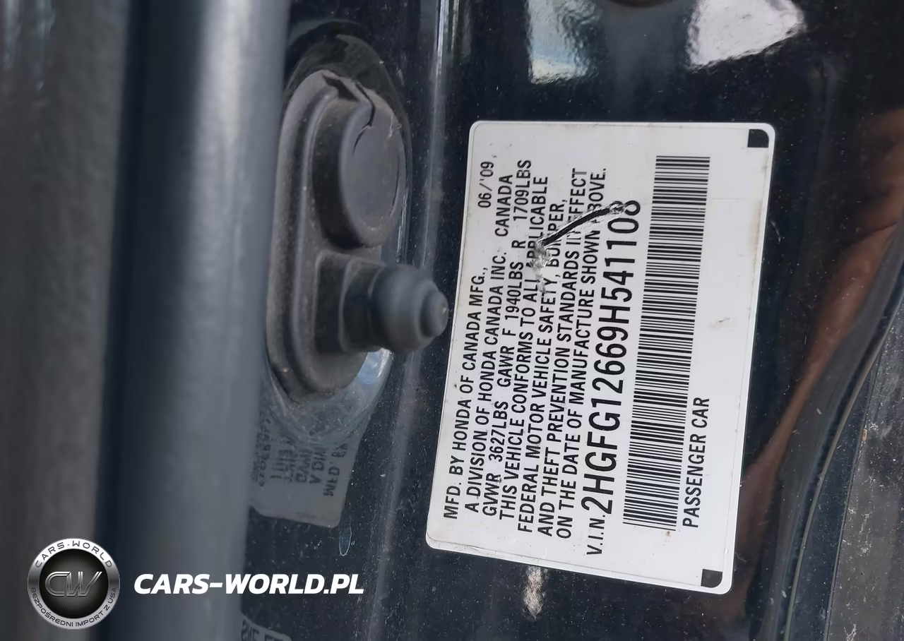 2009 Honda Civic Lx VIN:2HGFG12669H541108 - 9