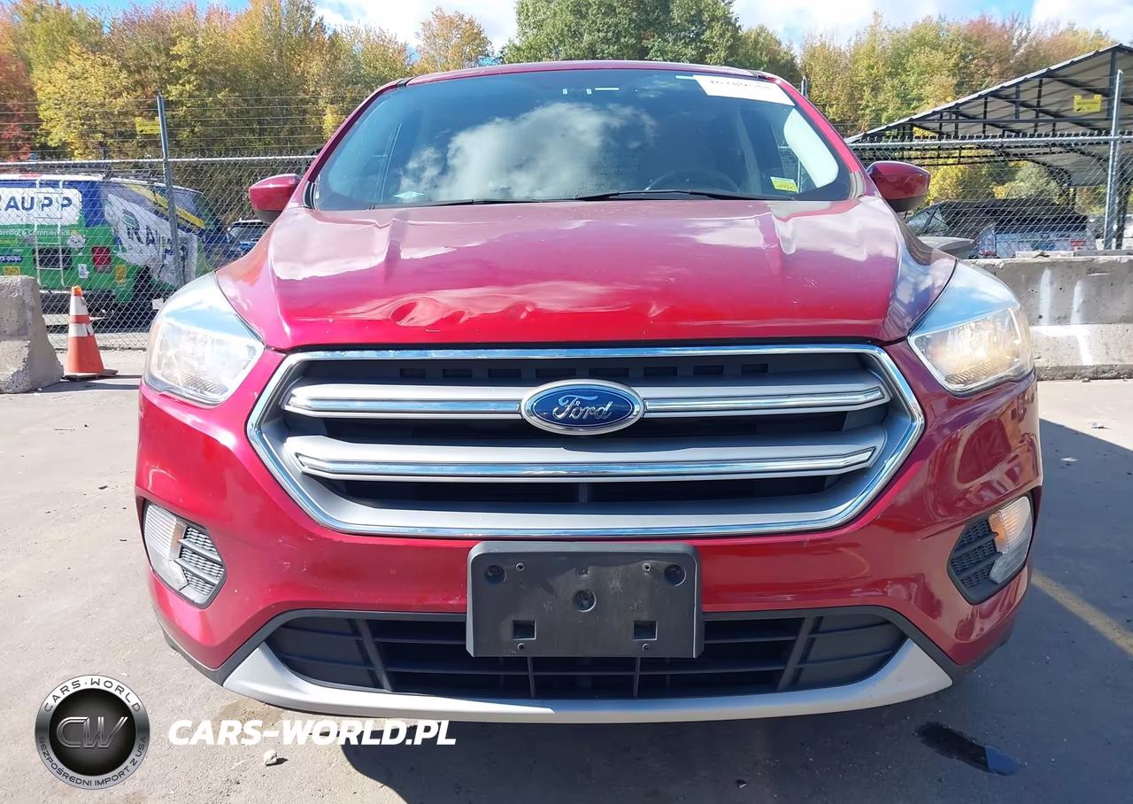 2017 Ford Escape Se VIN:1FMCU9GD7HUD23802 - 6
