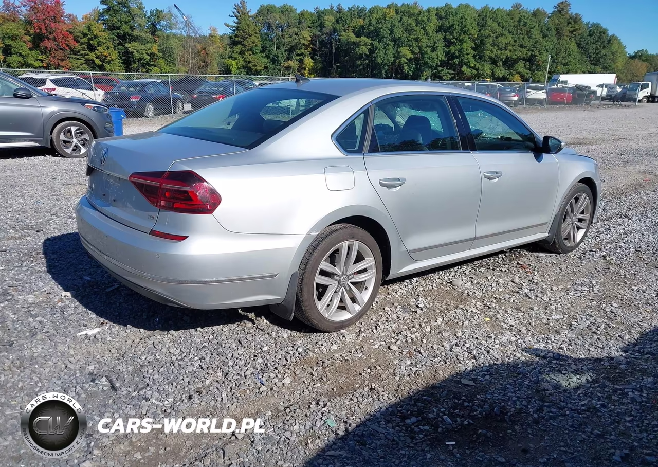 2017 Volkswagen Passat 1.8T Se VIN:1VWGT7A3XHC031299 - 4