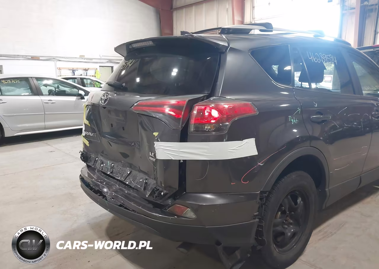 2017 Toyota Rav4 Le VIN:JTMBFREV6HJ700367 - 17