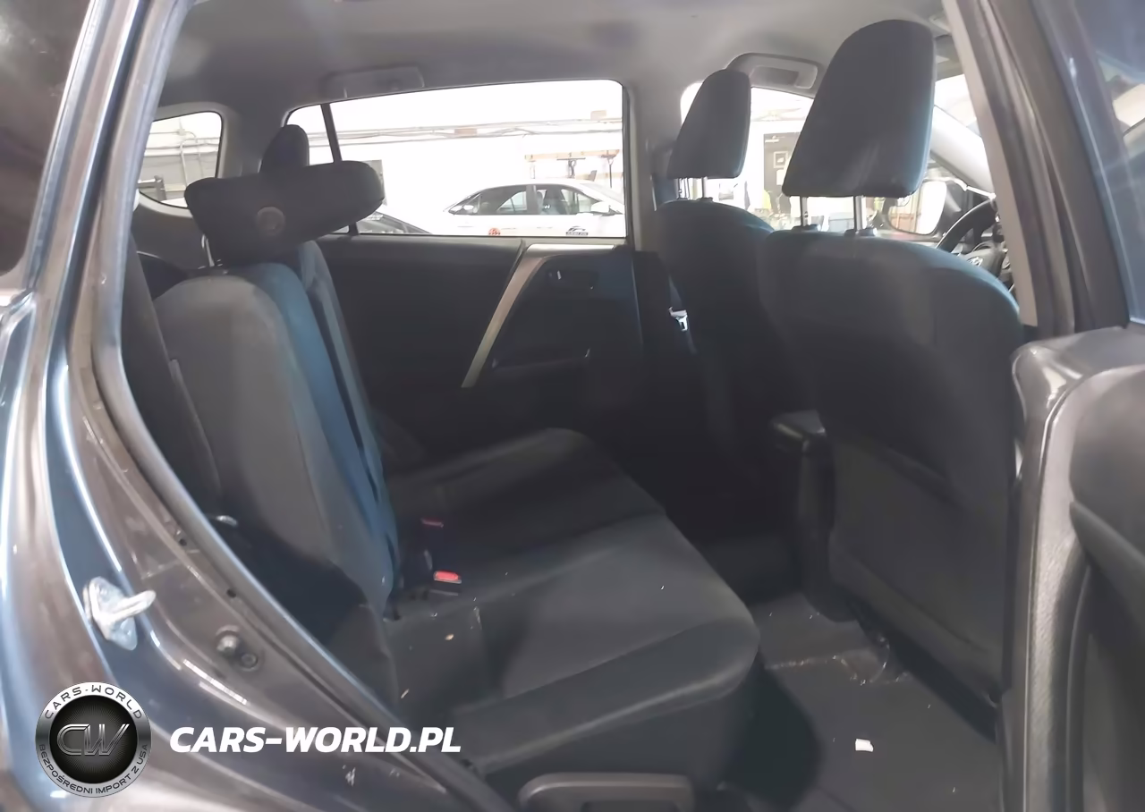 2017 Toyota Rav4 Le VIN:JTMBFREV6HJ700367 - 8