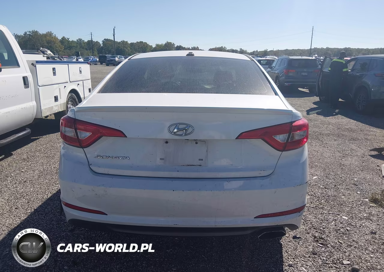 2015 Hyundai Sonata Se VIN:5NPE24AF2FH172729 - 16