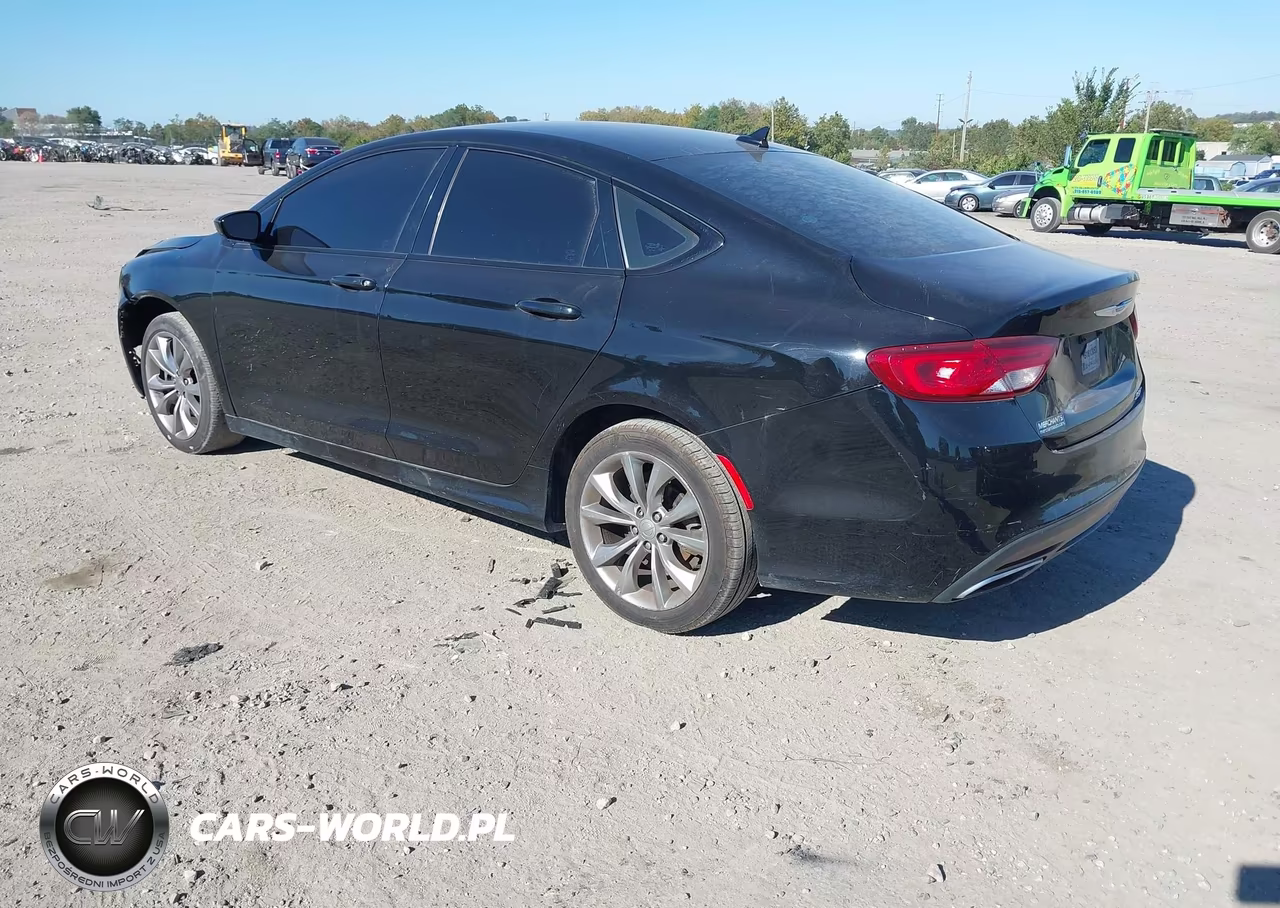 2016 Chrysler 200 S VIN:1C3CCCBB4GN133740 - 3