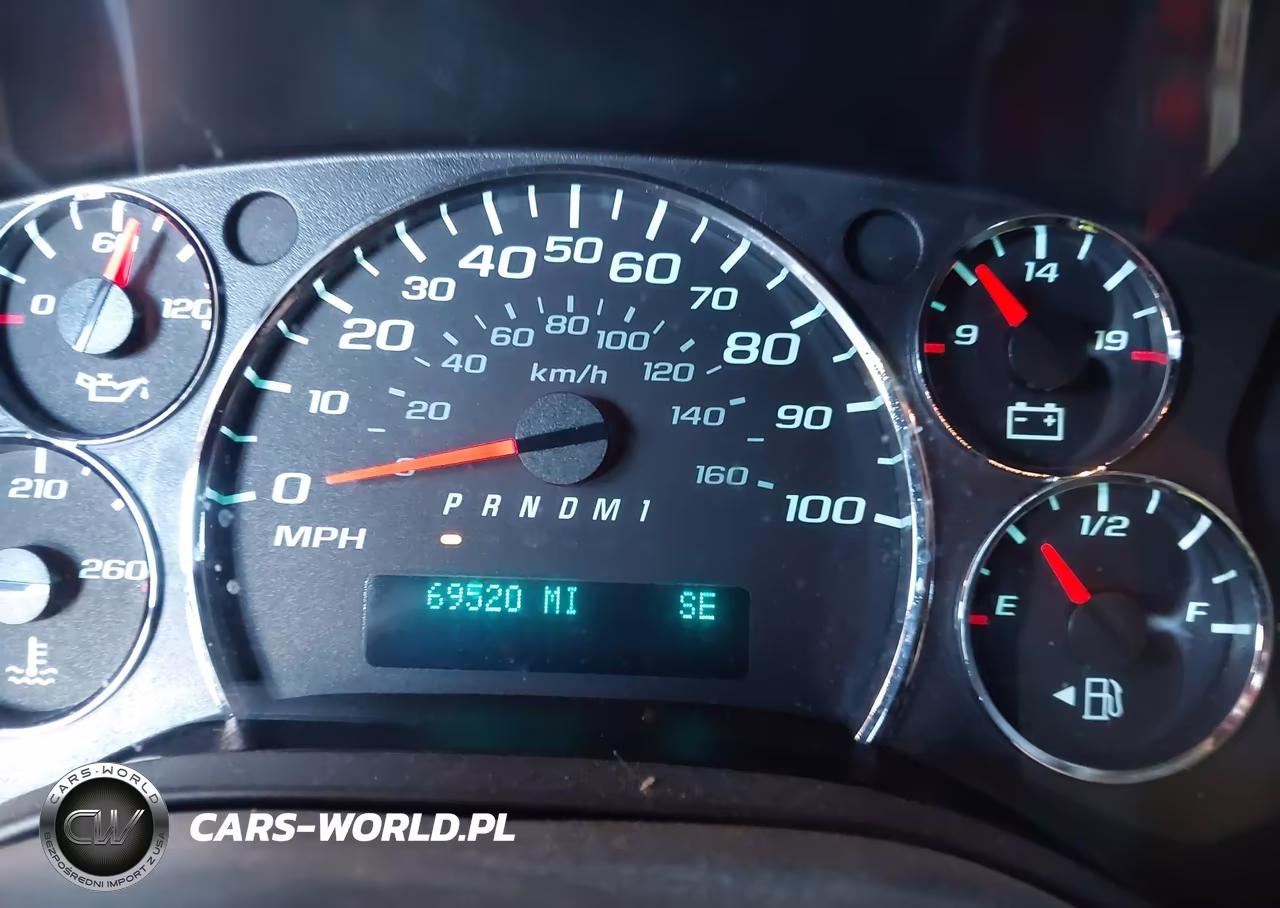 2014 Chevrolet Express 2500 Diesel VIN:1GCWGFFL9E1189551 - 20