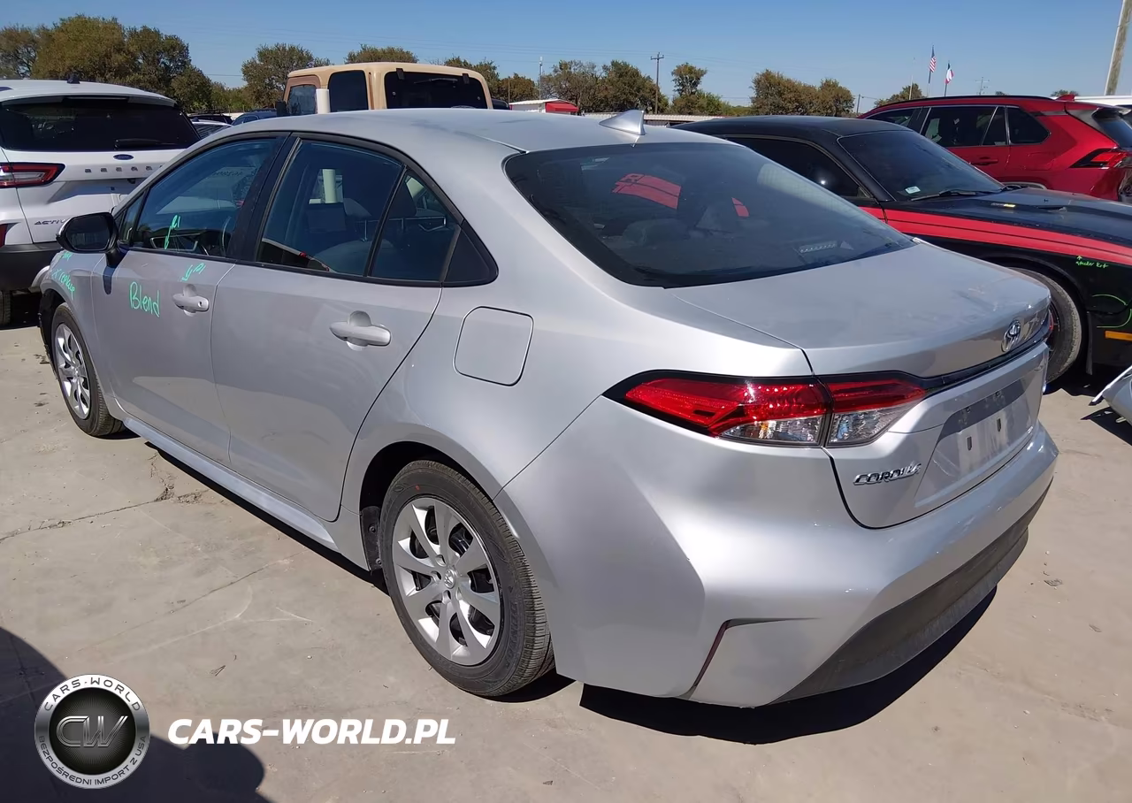 2026 Toyota Corolla Le VIN:5YFB4MDE4TP401667 - 3