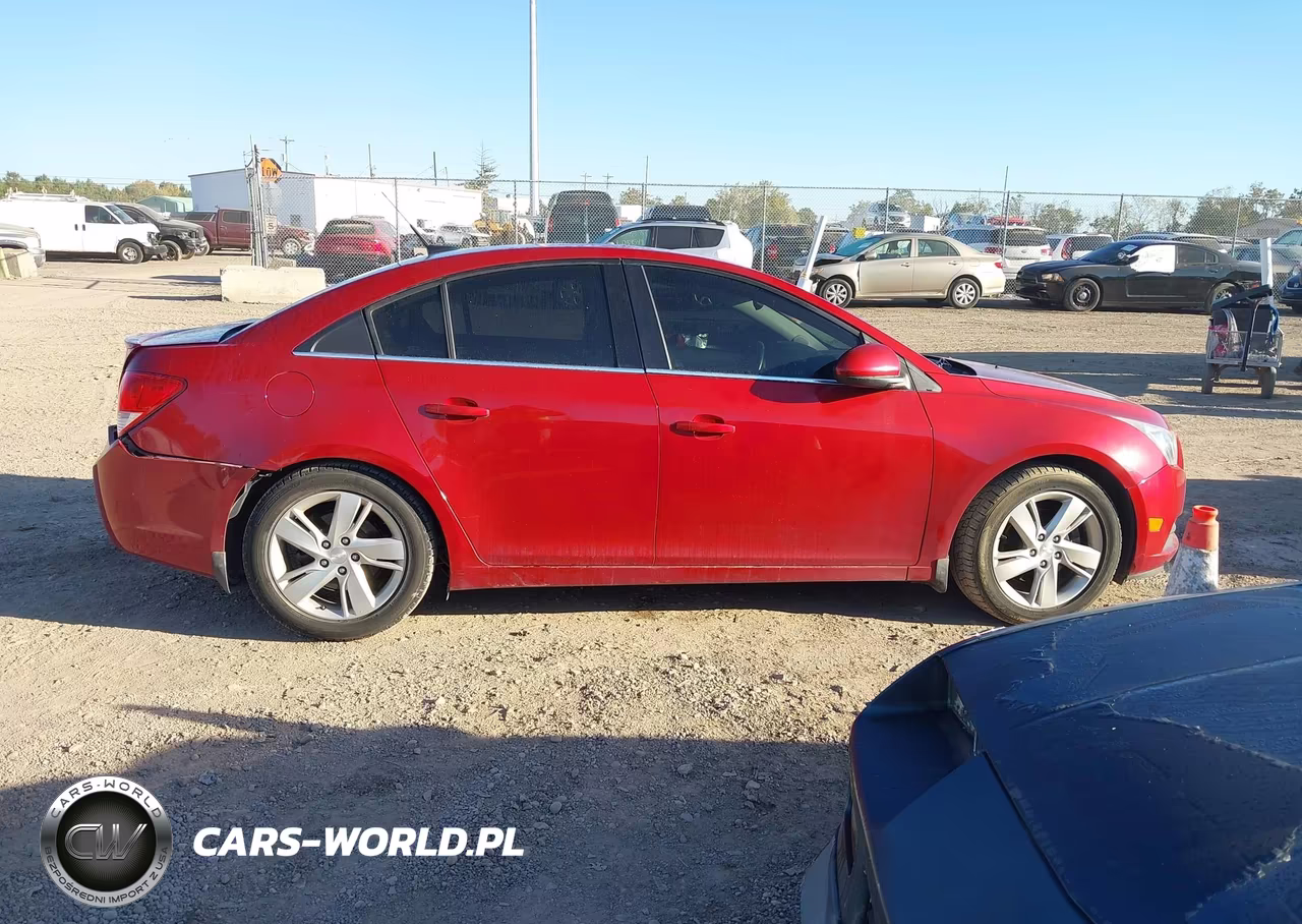 2014 Chevrolet Cruze Diesel VIN:1G1P75SZ9E7258110 - 13