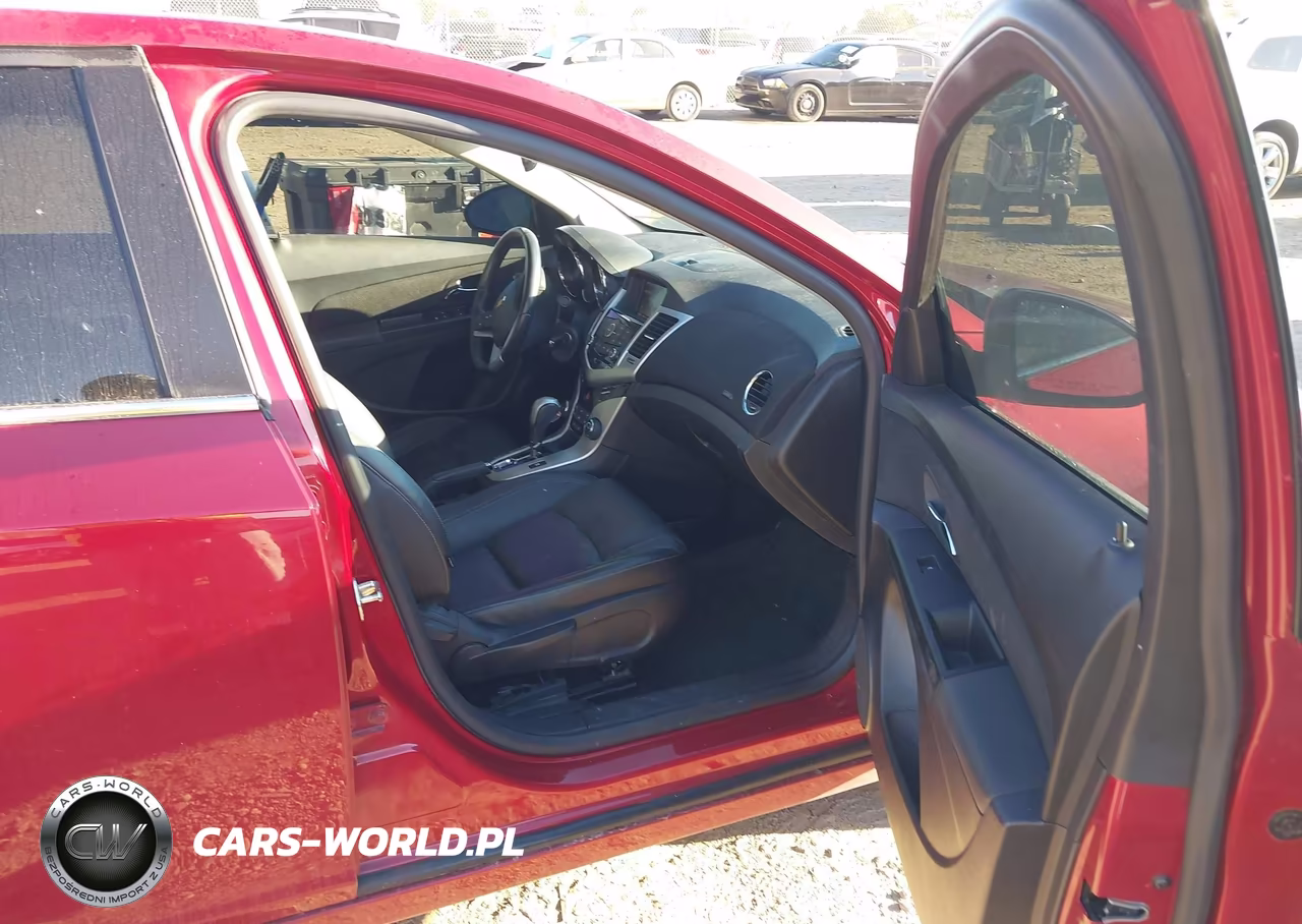 2014 Chevrolet Cruze Diesel VIN:1G1P75SZ9E7258110 - 5