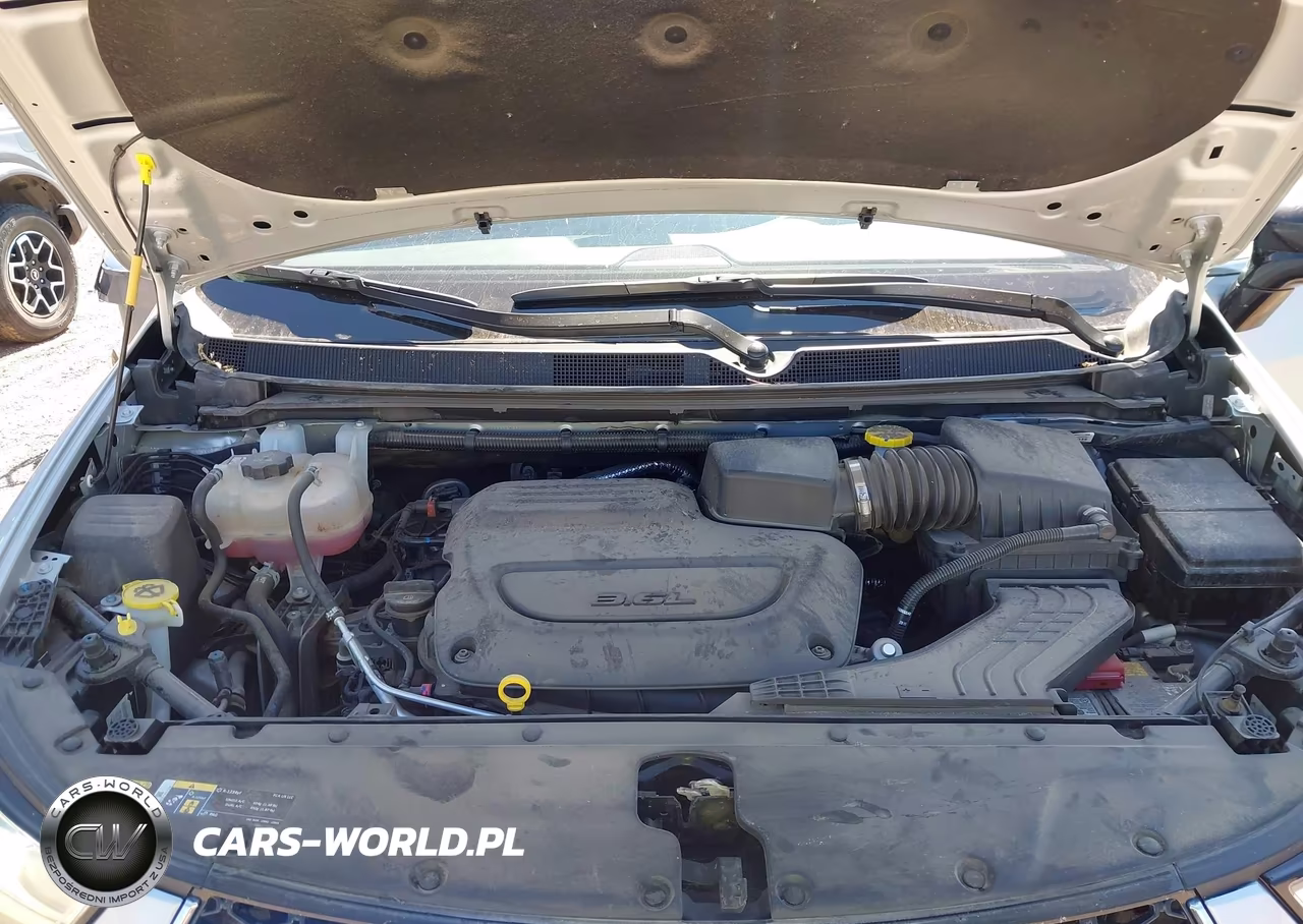 2026 Chrysler Pacifica Limited VIN:2C4RC1GG6TR206019 - 10