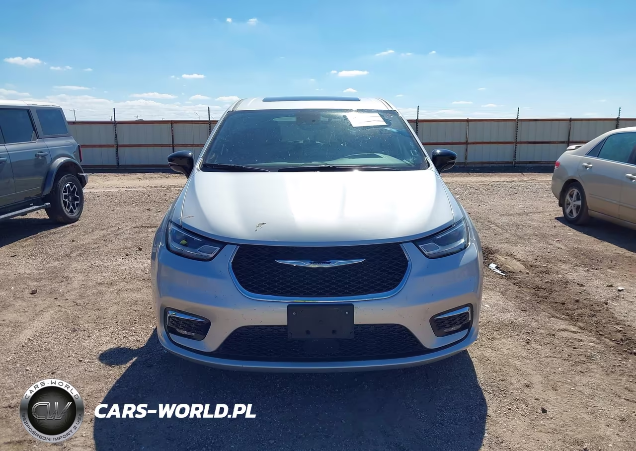 2026 Chrysler Pacifica Limited VIN:2C4RC1GG6TR206019 - 12