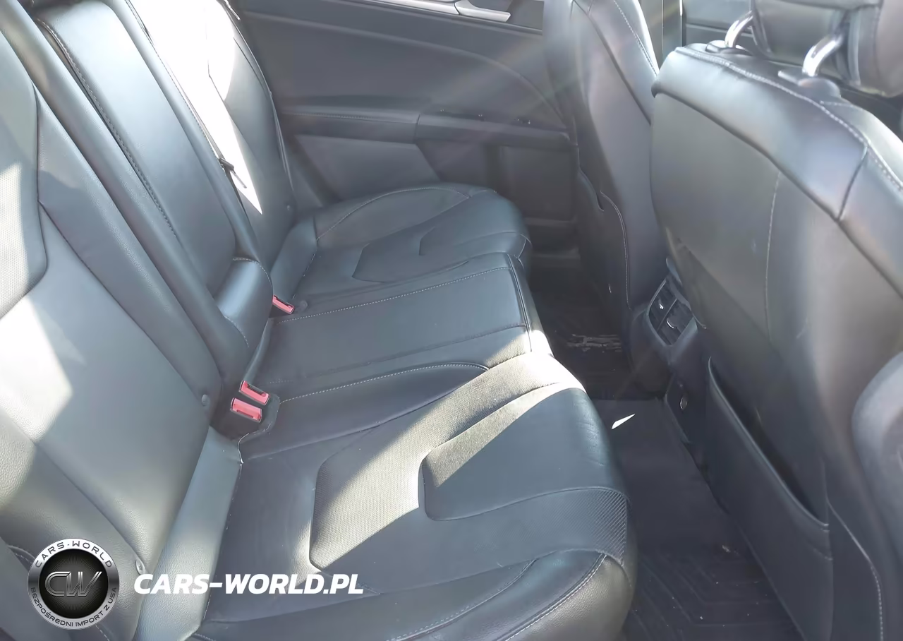 2014 Ford Fusion Titanium VIN:3FA6P0K9XER305519 - 8