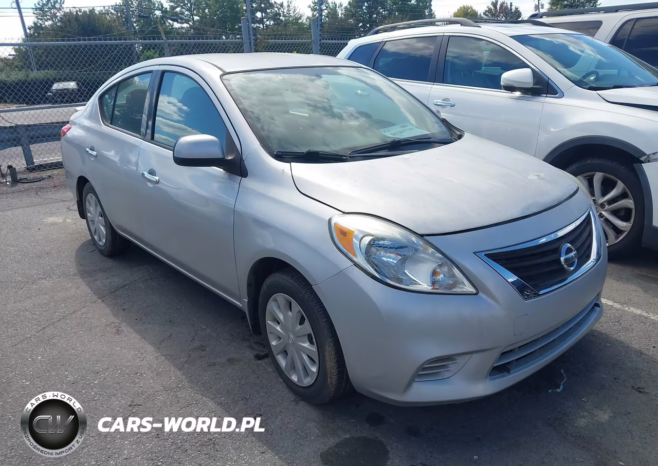 2014 Nissan Versa 1.6 Sv