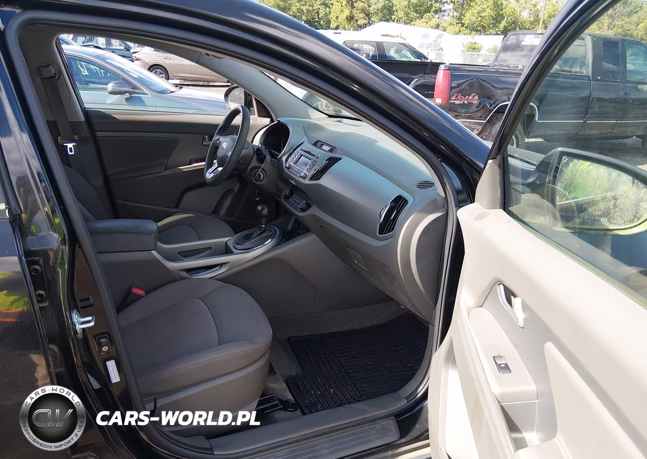 2012 Kia Sportage Lx VIN:KNDPB3A23C7284679 - 5